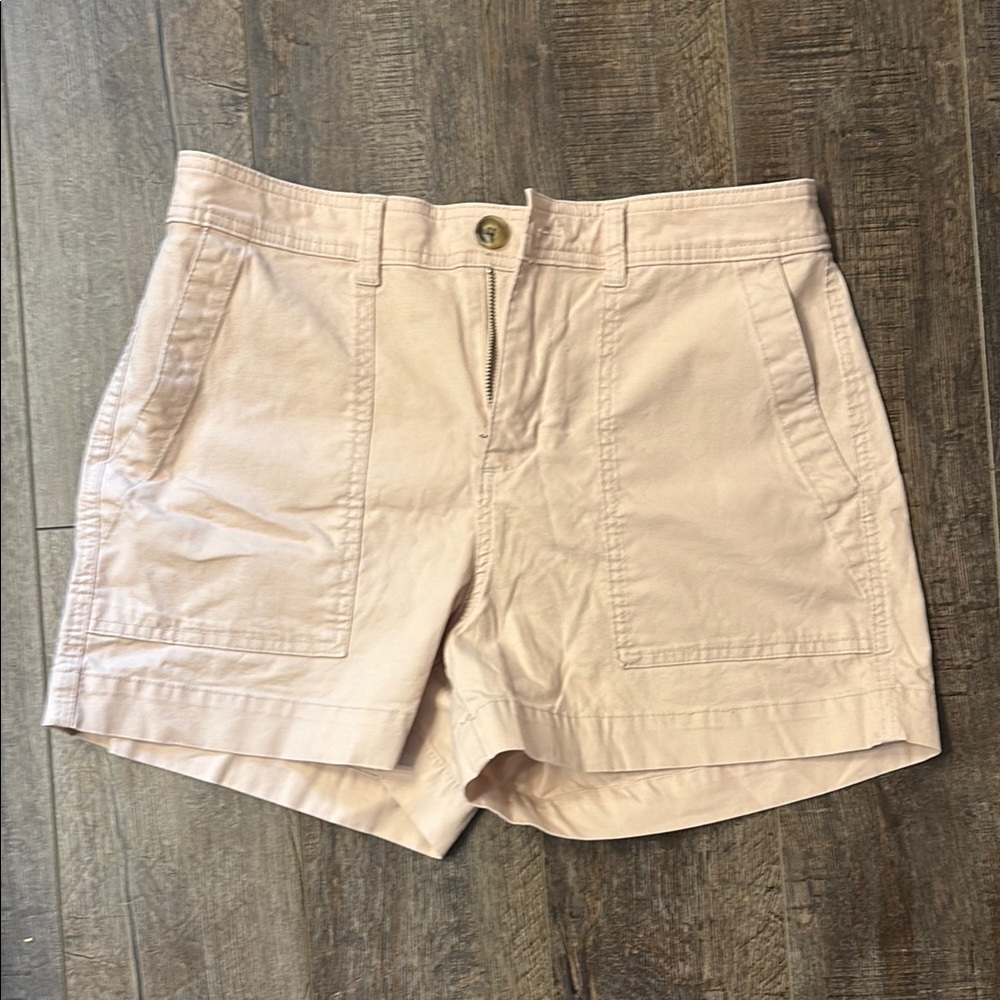 A New Day tan shorts